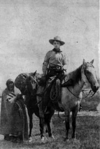 Un cavalier du Pony Express et son cheval